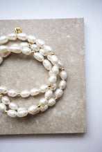 Load image into Gallery viewer, Clara - Pearl Bracelet
